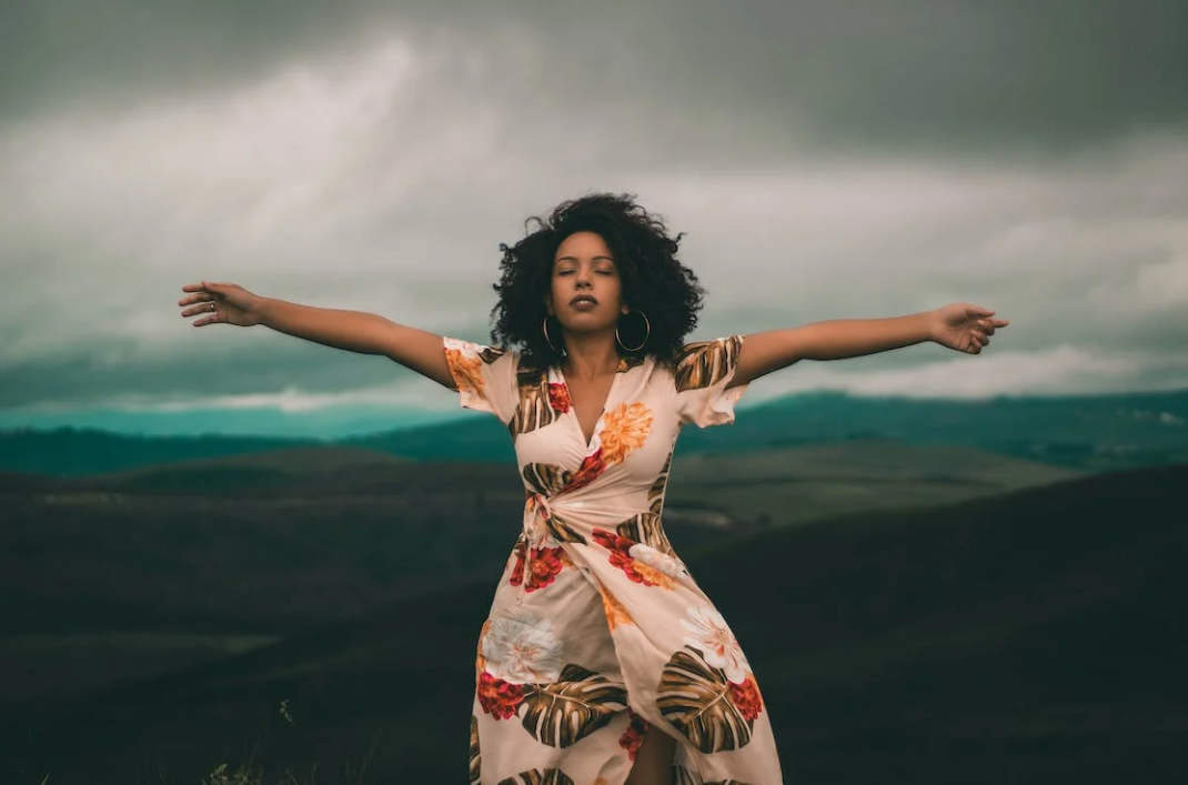 How can traveling improve your mental health?